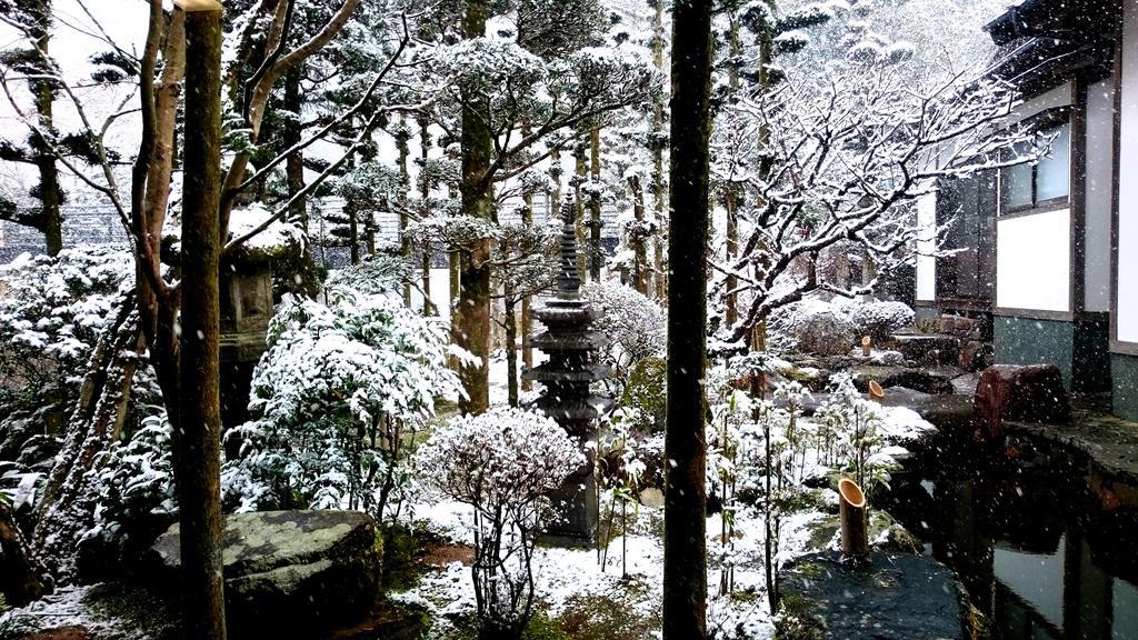 Beppu Showaen Eksteriør bilde